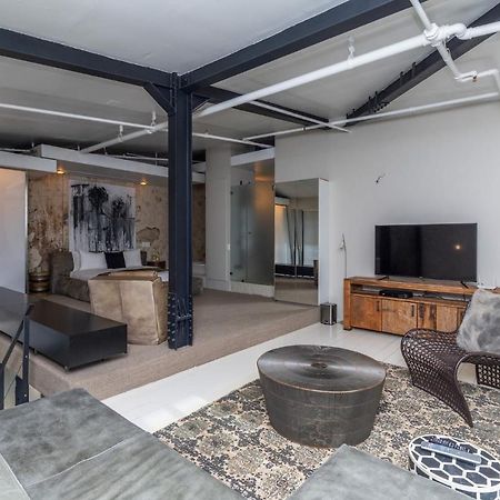 Luxury Penthouse In Wolroy House Apartment Cape Town Exterior photo